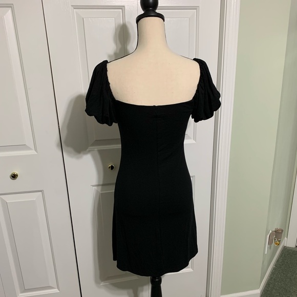 NWOT Black Puff Sleeve Dress M - Picture 3 of 5